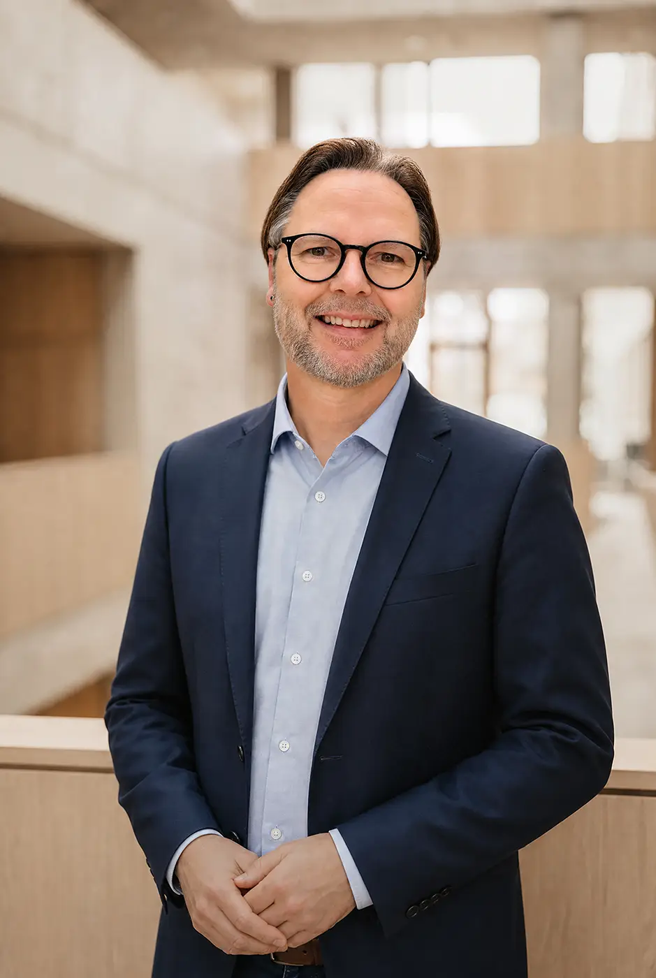 Porträt von FH-Prof. Mag. Peter Stepanek
